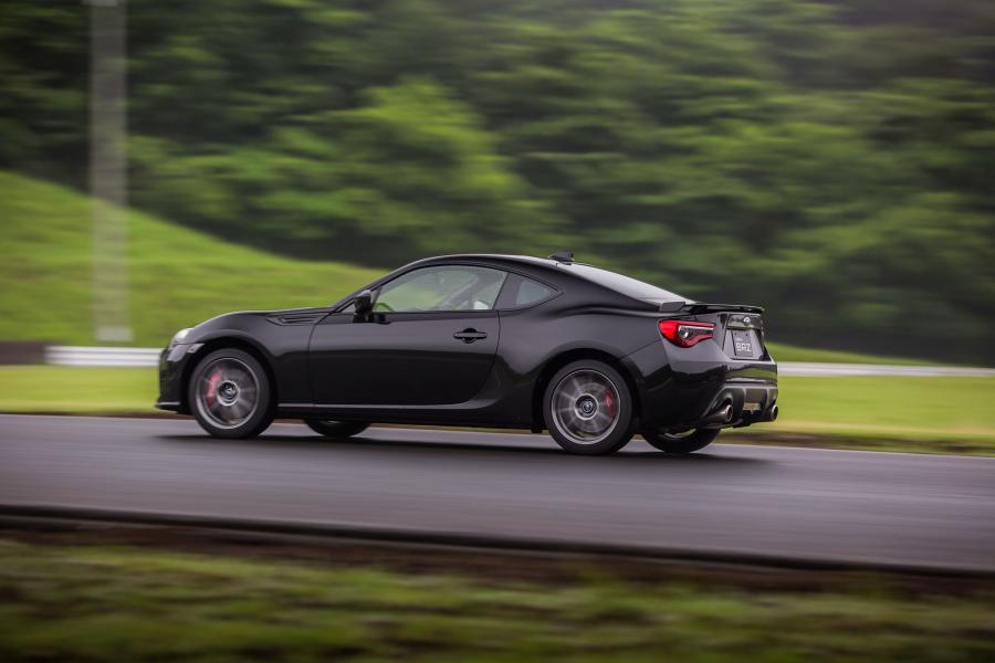  Subaru BRZ S 2016 года  (JP) (фото 16 из 17)